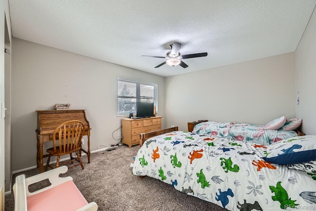 carpeted bedroom featuring ceiling fan and a textured ceiling