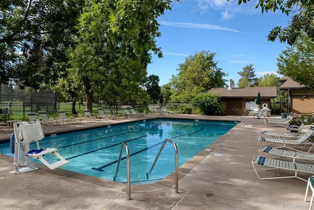 13500 E Cornell Ave Unit 302, Aurora, CO 80014 - community pool with a patio