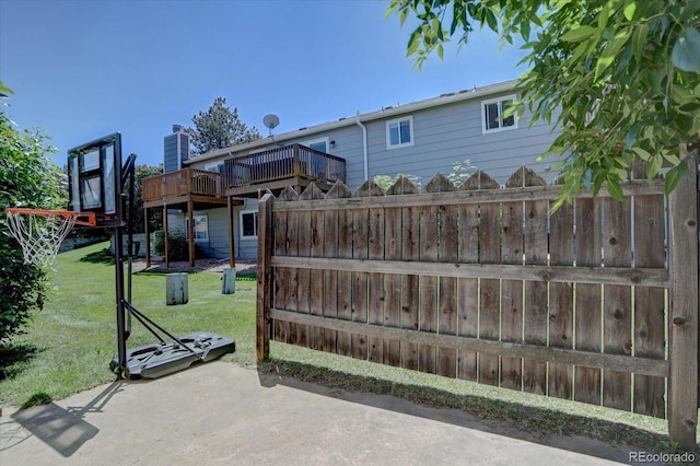 562 W Crestline Cir Unit 7D, Littleton, CO 80120 - view of patio featuring a wooden deck