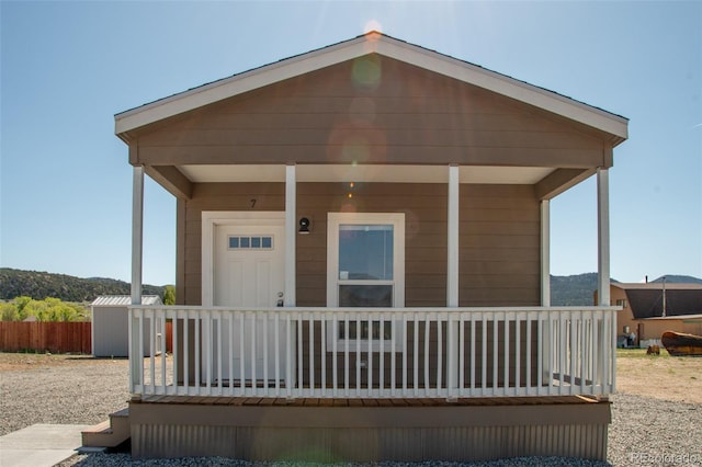 view of front of property featuring a porch