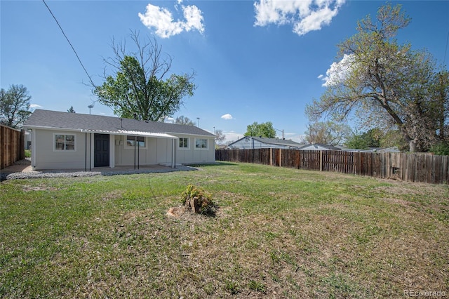 view of yard with a patio area
