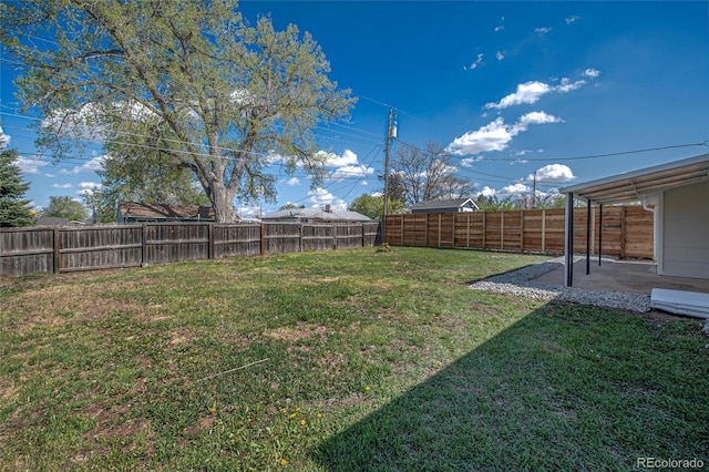 view of yard featuring a patio