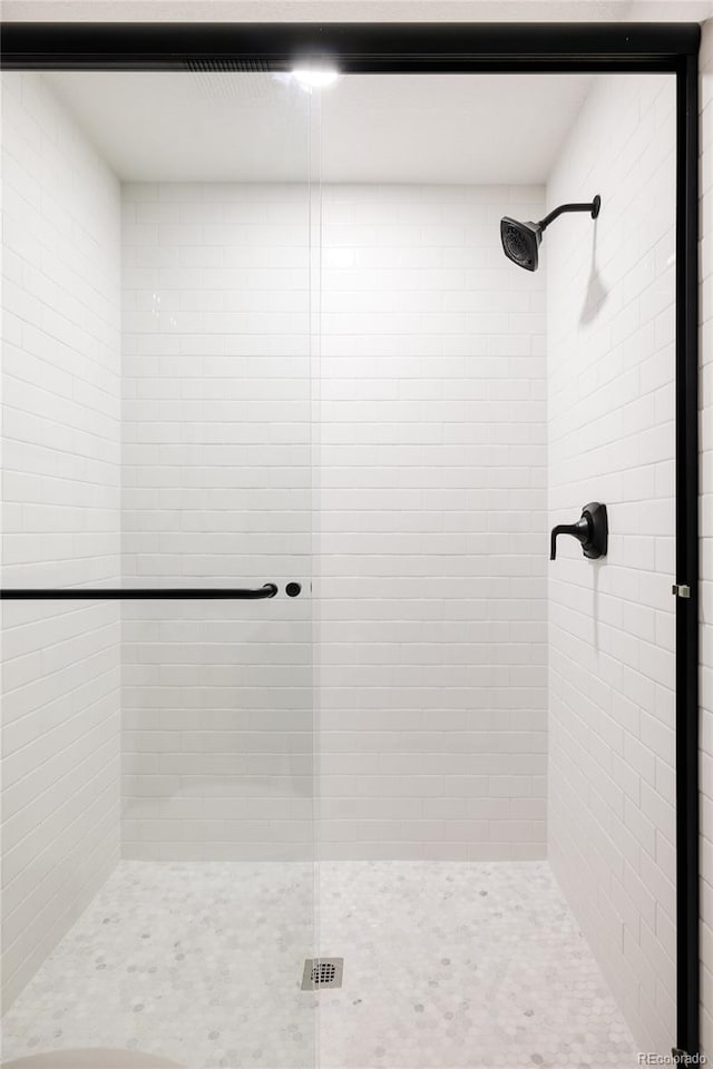 bathroom with walk in shower