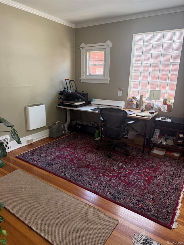1414 S Pearl St, Denver, CO 80210 - office with wood finished floors and ornamental molding