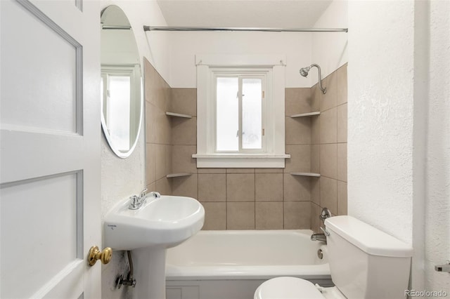 436 S 4th Ave, Brighton, CO 80601 - full bath featuring toilet and shower / washtub combination