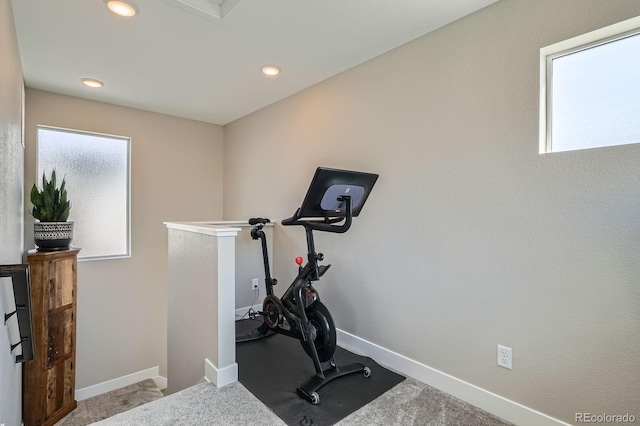 workout area featuring carpet flooring, recessed lighting, and baseboards