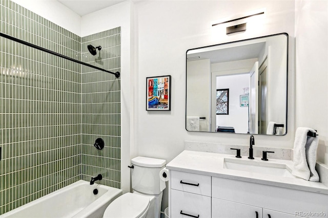 4520 W Moncrieff Pl, Denver, CO 80212 - bathroom featuring vanity and shower / tub combination