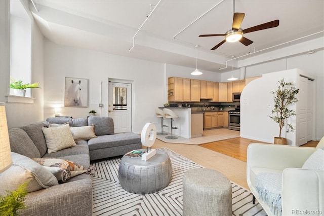 1140 Columbine St Unit 106, Denver, CO 80206 - photo 4