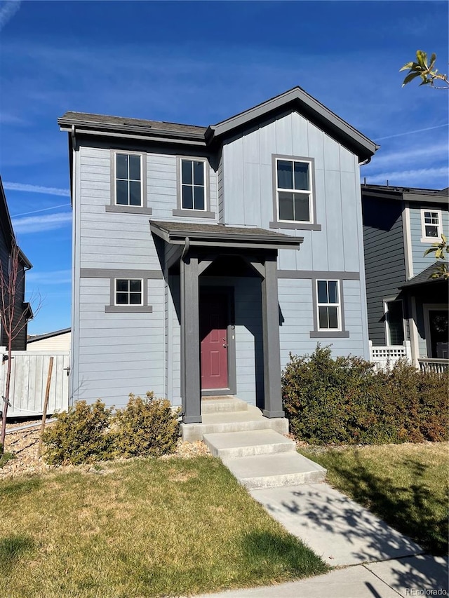 front of property featuring a front yard