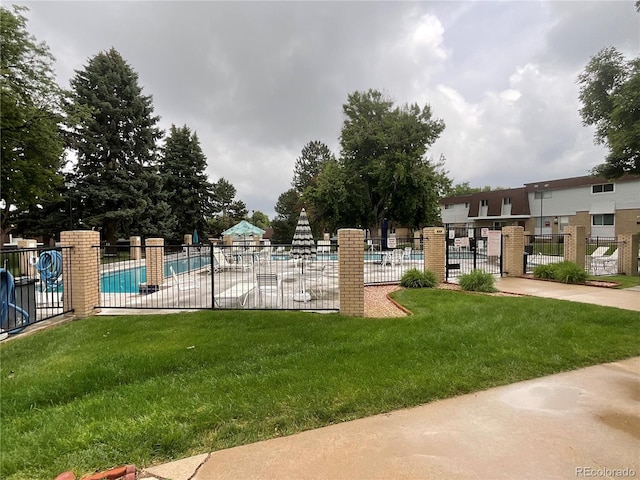 630 S Youngfield Ct, Lakewood, CO 80228 - surrounding community featuring a swimming pool
