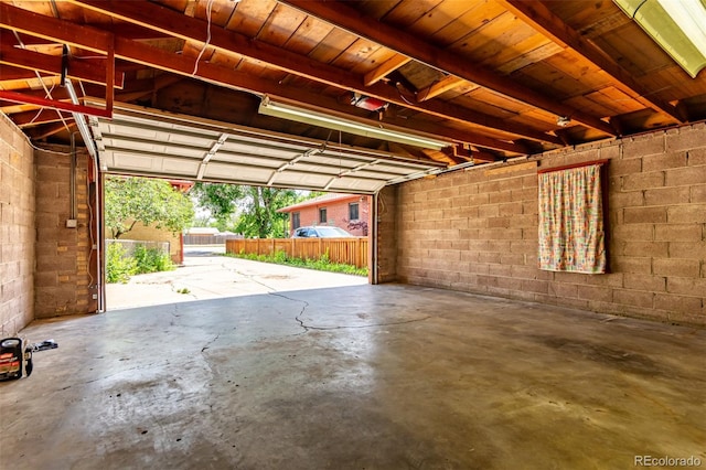 10841 Montview Blvd, Aurora, CO 80010 - garage with concrete block wall