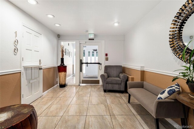 1265 Race St Unit 203, Denver, CO 80206 - community lobby with recessed lighting and a textured wall