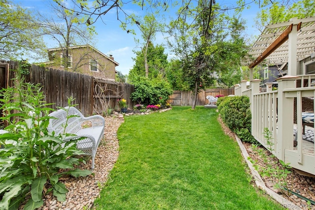 11245 San Joaquin Rdg, Littleton, CO 80127 - view of yard with a pergola