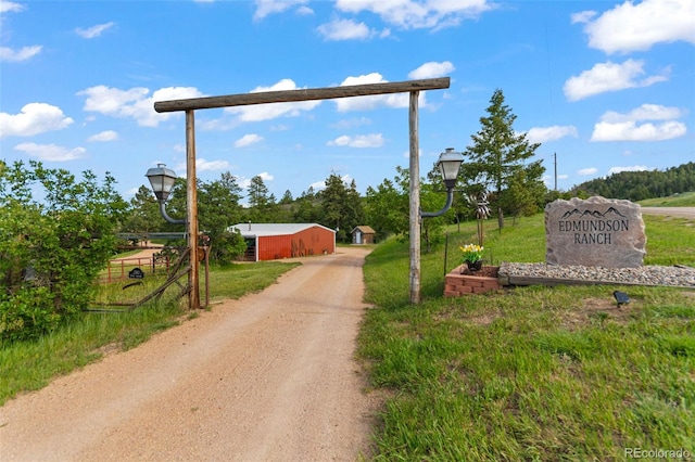1380 Oak Valley Rd, Sedalia, CO 80135 - view of dirt / gravel driveway