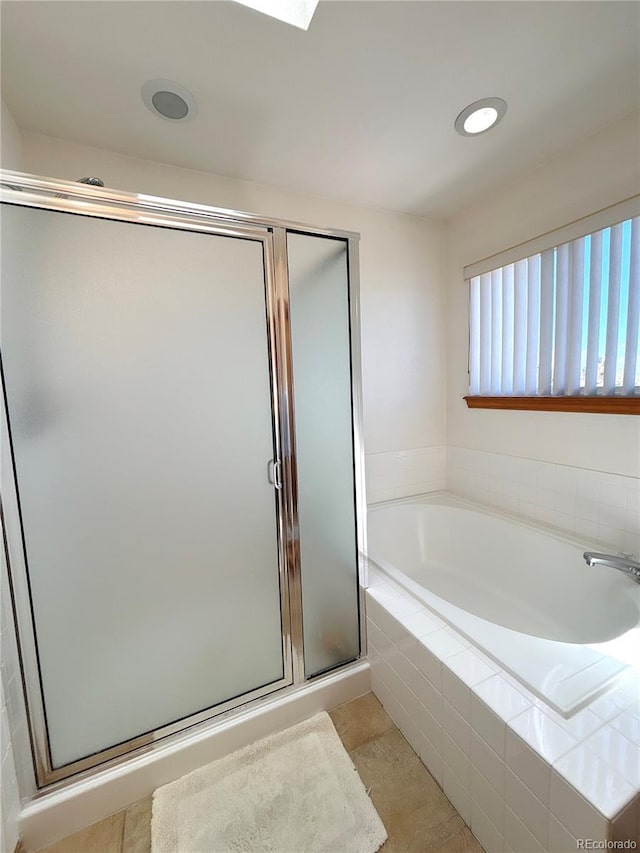 2835 S Tower Way, Aurora, CO 80013 - full bathroom with a shower stall and a bath