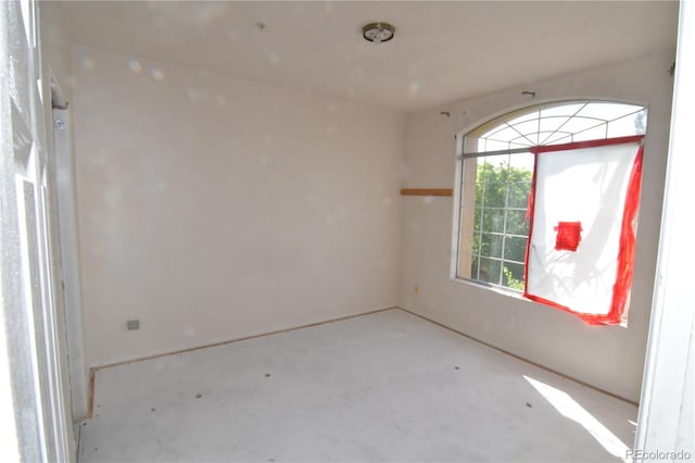 1631 W Canal Cir Unit 832, Littleton, CO 80120 - empty room featuring concrete floors