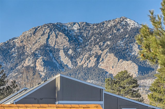 property view of mountains