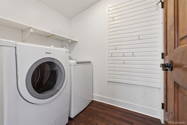 815 S Gaylord St, Denver, CO 80209 - laundry area with dark wood-style floors and independent washer and dryer