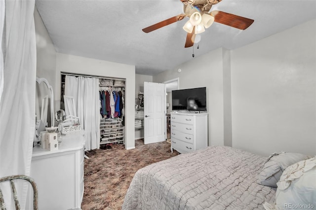 313 E Grant Ave, Fowler, CO 81039 - bedroom featuring carpet, a closet, and ceiling fan