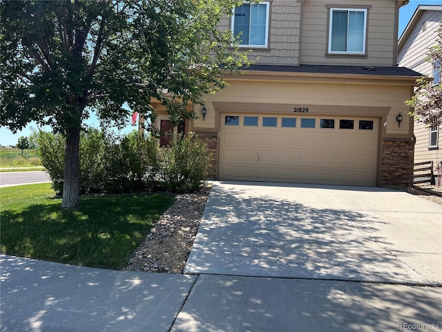 view of front facade with a garage