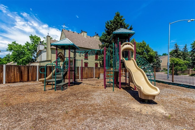 1885 S Quebec Way Unit G 106, Denver, CO 80231 - view of community play area
