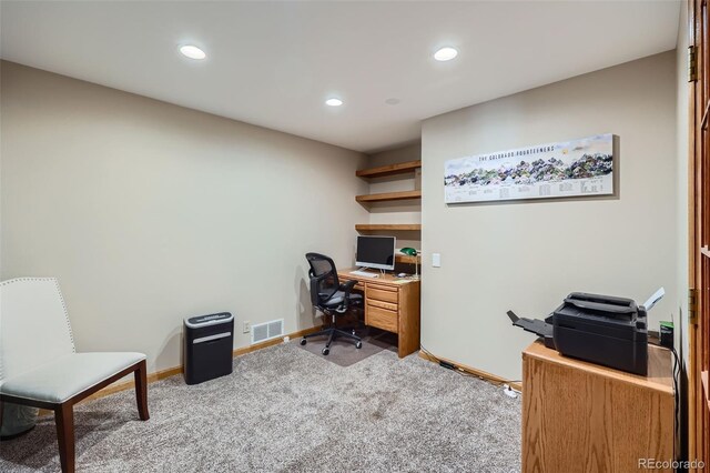 office with light colored carpet