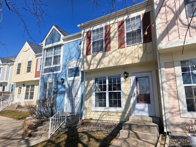 view of front of property with entry steps