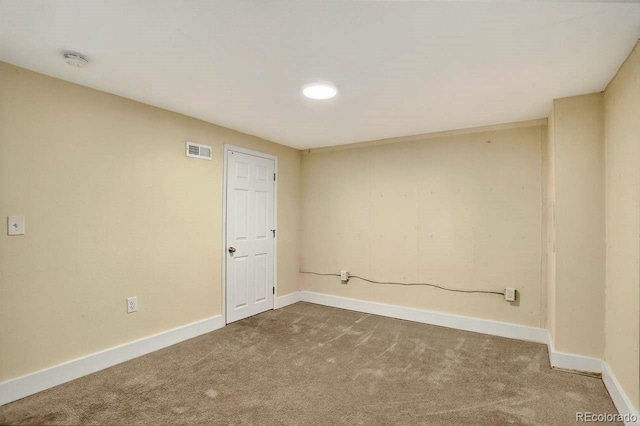 6640 S Dexter St, Centennial, CO 80121 - spare room featuring carpet and a smoke detector