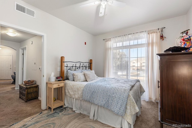 bedroom with carpet flooring and ceiling fan