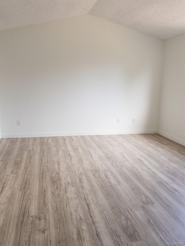 14608 E 52nd Ave, Denver, CO 80239 - photo 17