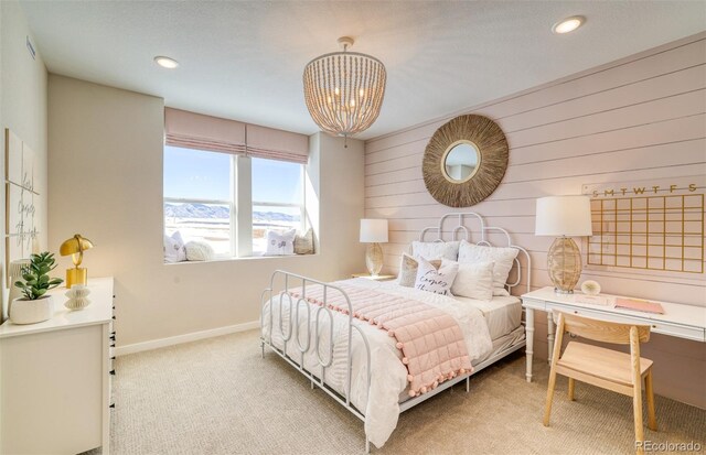 8576 Hotchkiss St, Littleton, CO 80125 - carpeted bedroom featuring recessed lighting, an inviting chandelier, and baseboards