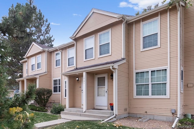 view of townhome / multi-family property