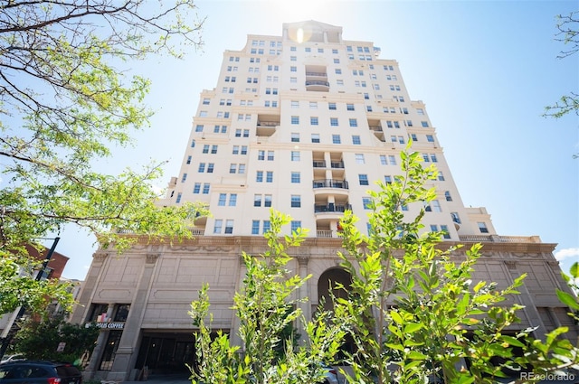 300 W 11th Ave Unit 15F, Denver, CO 80204 - photo 1