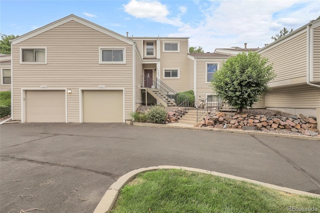 7667 Monaco Cir S, Centennial, CO 80112 - photo 1