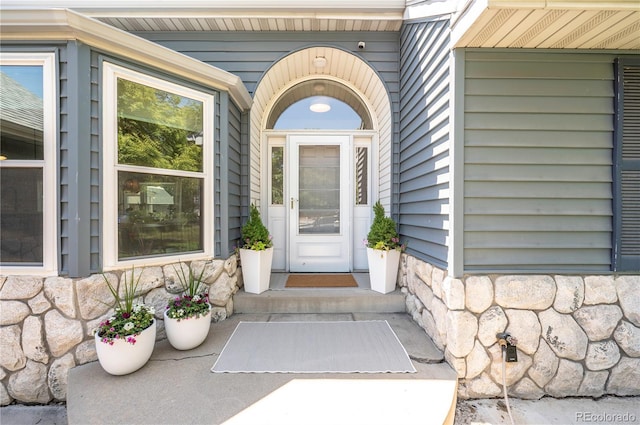 995 Chase St, Lakewood, CO 80214 - property entrance with stone siding