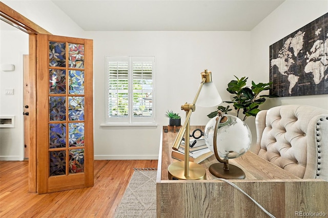 554 S Logan St, Denver, CO 80209 - office space with wood finished floors and baseboards