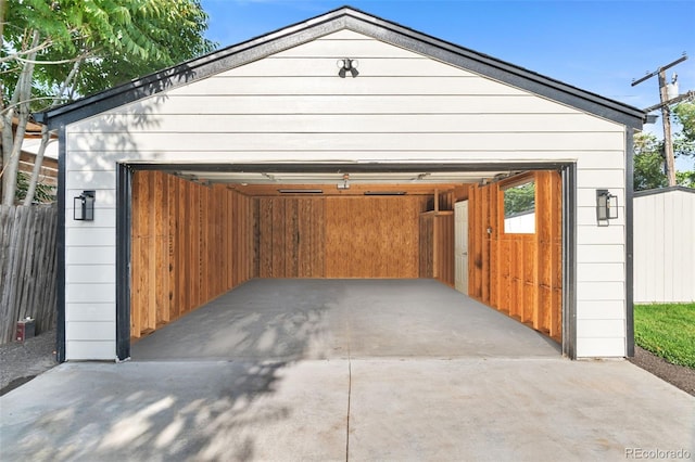 5640 Niagara St, Commerce City, CO 80022 - view of detached garage
