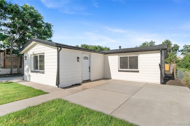 5640 Niagara St, Commerce City, CO 80022 - view of front of property featuring a patio