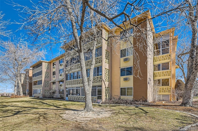 view of building exterior