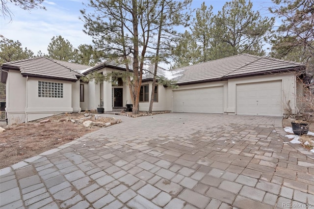 view of front of house featuring a garage