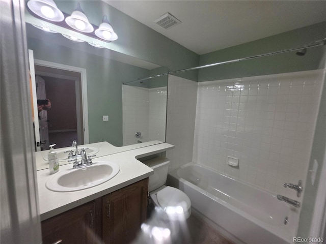 8911 Tappy Toorie Pl, Highlands Ranch, CO 80129 - full bathroom with shower / tub combination and vanity