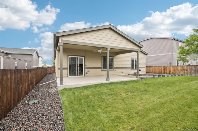 2328 Saddle Back Ct, Fort Lupton, CO 80621 - back of property with a ceiling fan and a patio