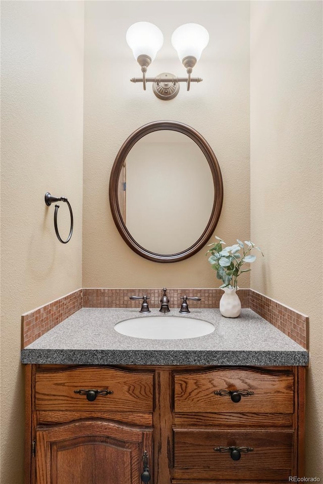 9867 W Berry Dr, Littleton, CO 80123 - bathroom featuring vanity