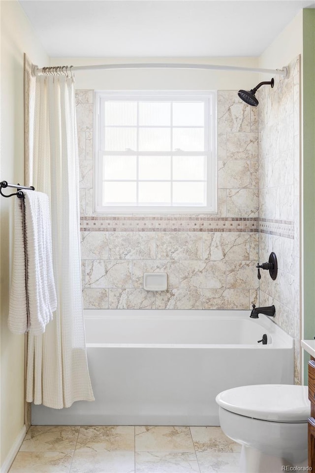 9867 W Berry Dr, Littleton, CO 80123 - full bath with shower / tub combo with curtain, toilet, and vanity