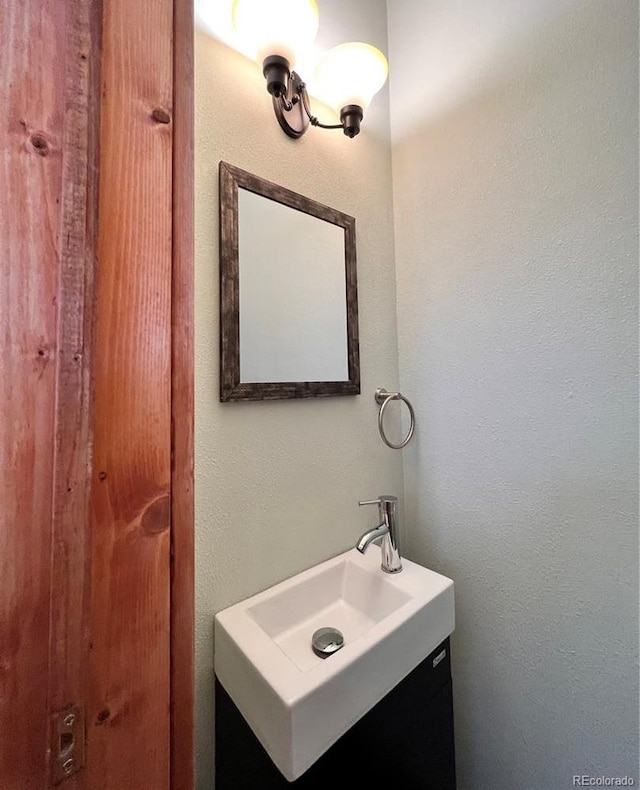 417 E Eaton Ave, Cripple Creek, CO 80813 - bathroom featuring vanity