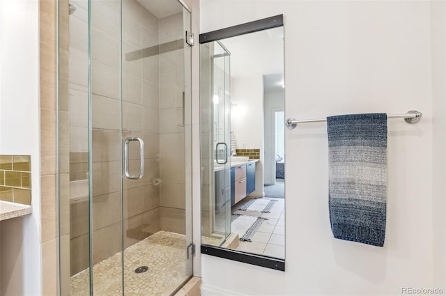 2325 Walnut St Unit 4, Denver, CO 80205 - full bath featuring a stall shower and vanity