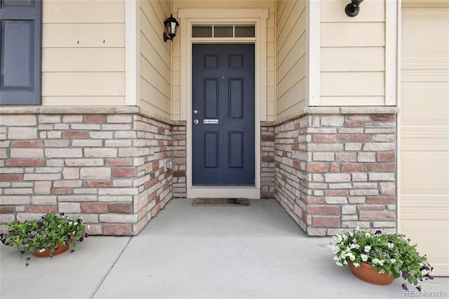 view of property entrance