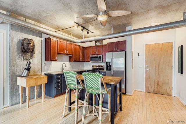 1475 Delgany St Unit 303, Denver, CO 80202 - photo 3