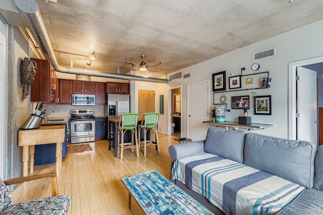 1475 Delgany St Unit 303, Denver, CO 80202 - photo 10