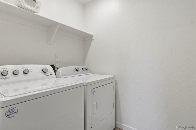 laundry room featuring independent washer and dryer